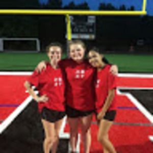 Meet your Posher, Claudia